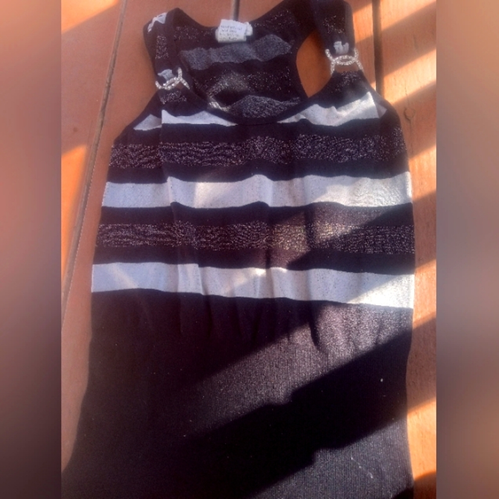 Sparkly Y2K/mid 2000s black & grey young girls going out top, size: one.
